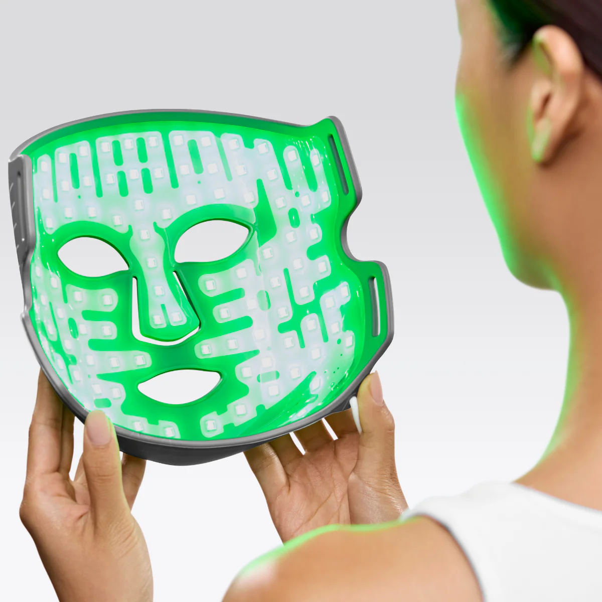 CurrentBody Skin LED Multilight Mask & Face Hydrogels (10 Pack) - Image 4